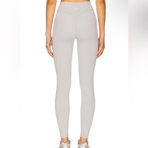 437 Gray Women's Leggings